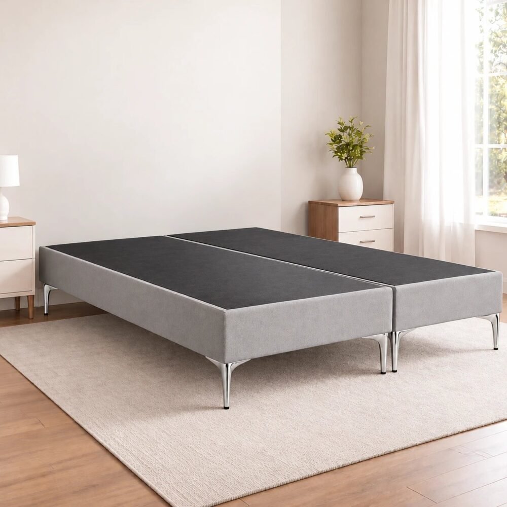 Base de cama tapizada con patas metálicas